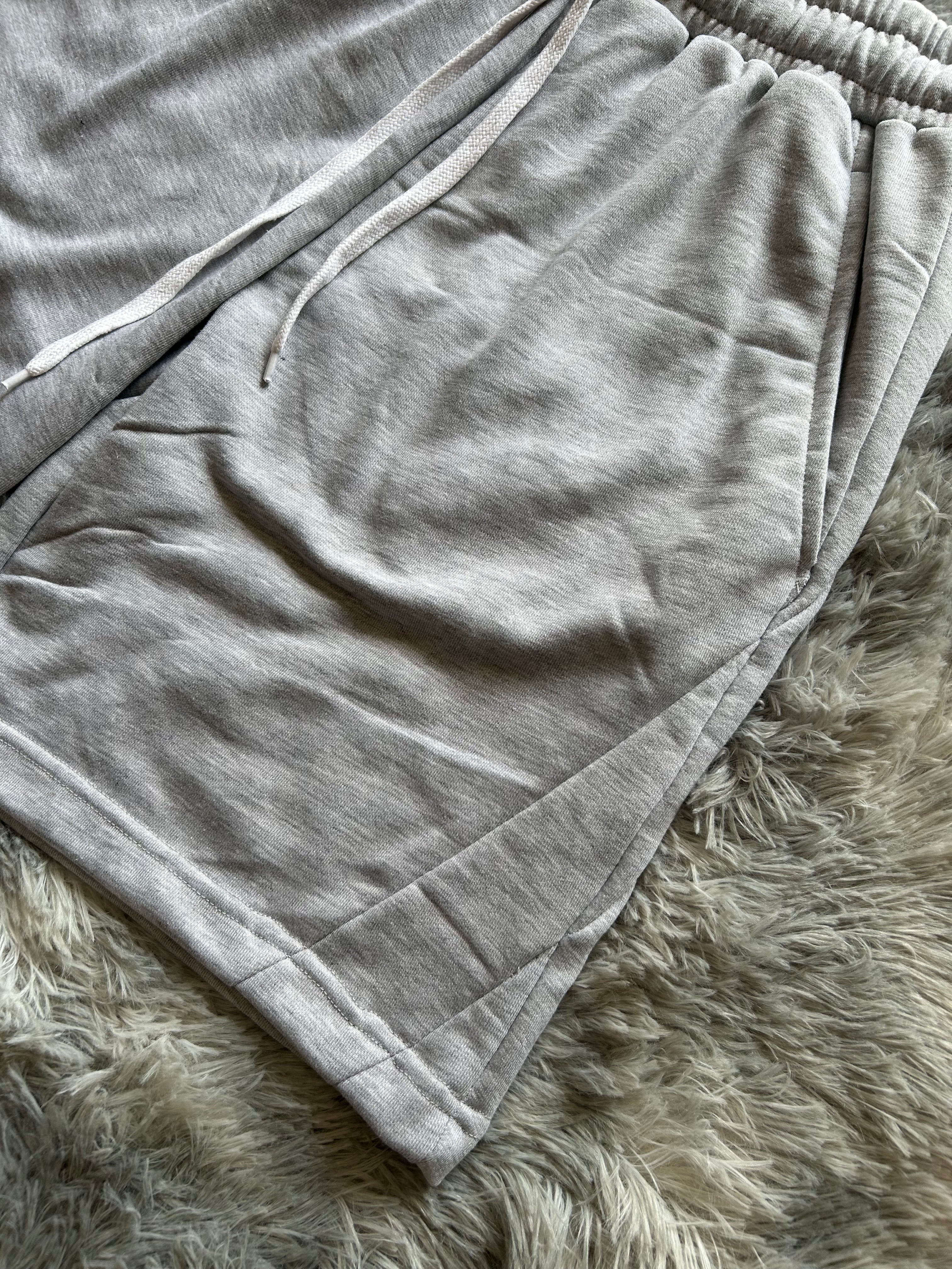 Shorts fit wide grigio chiaro