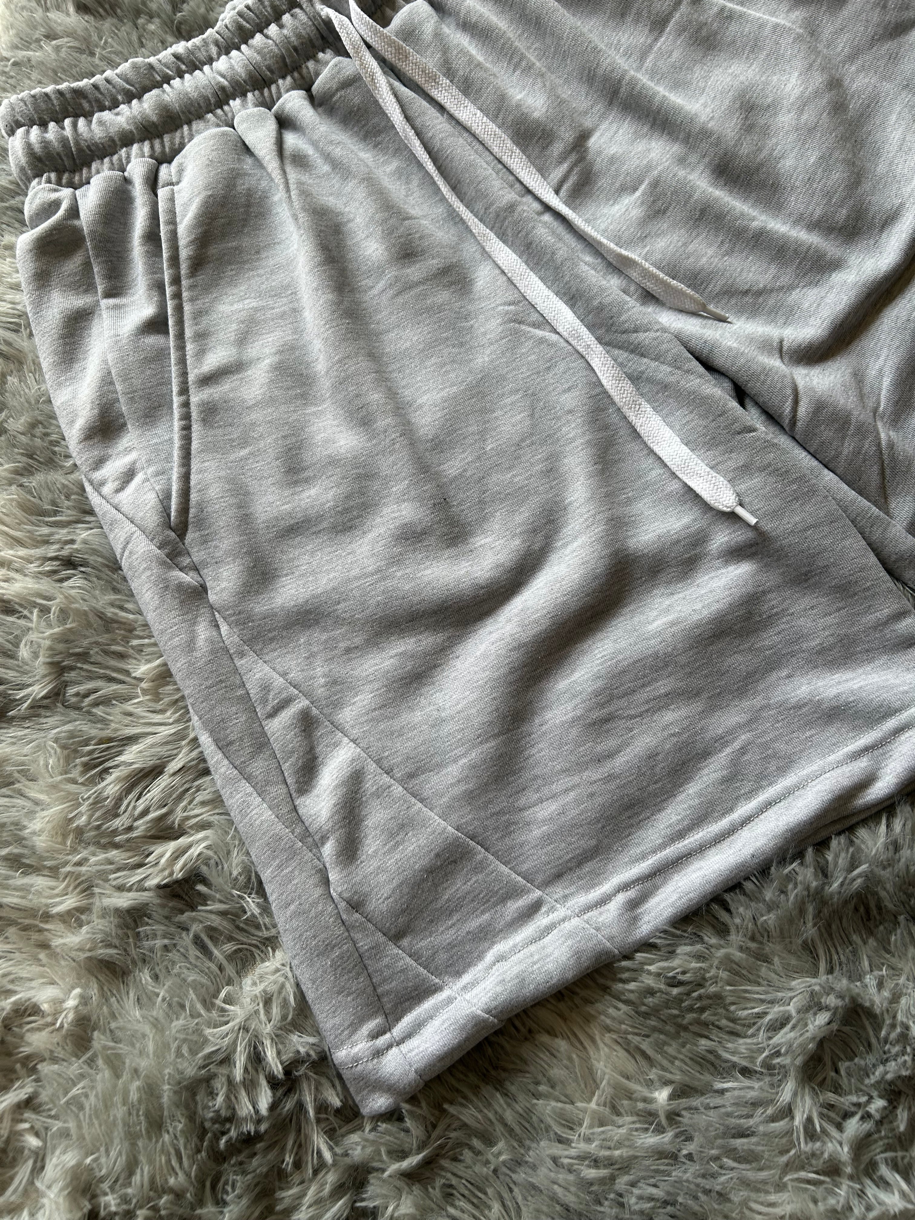 Shorts fit wide grigio chiaro