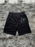 Short fit wide black